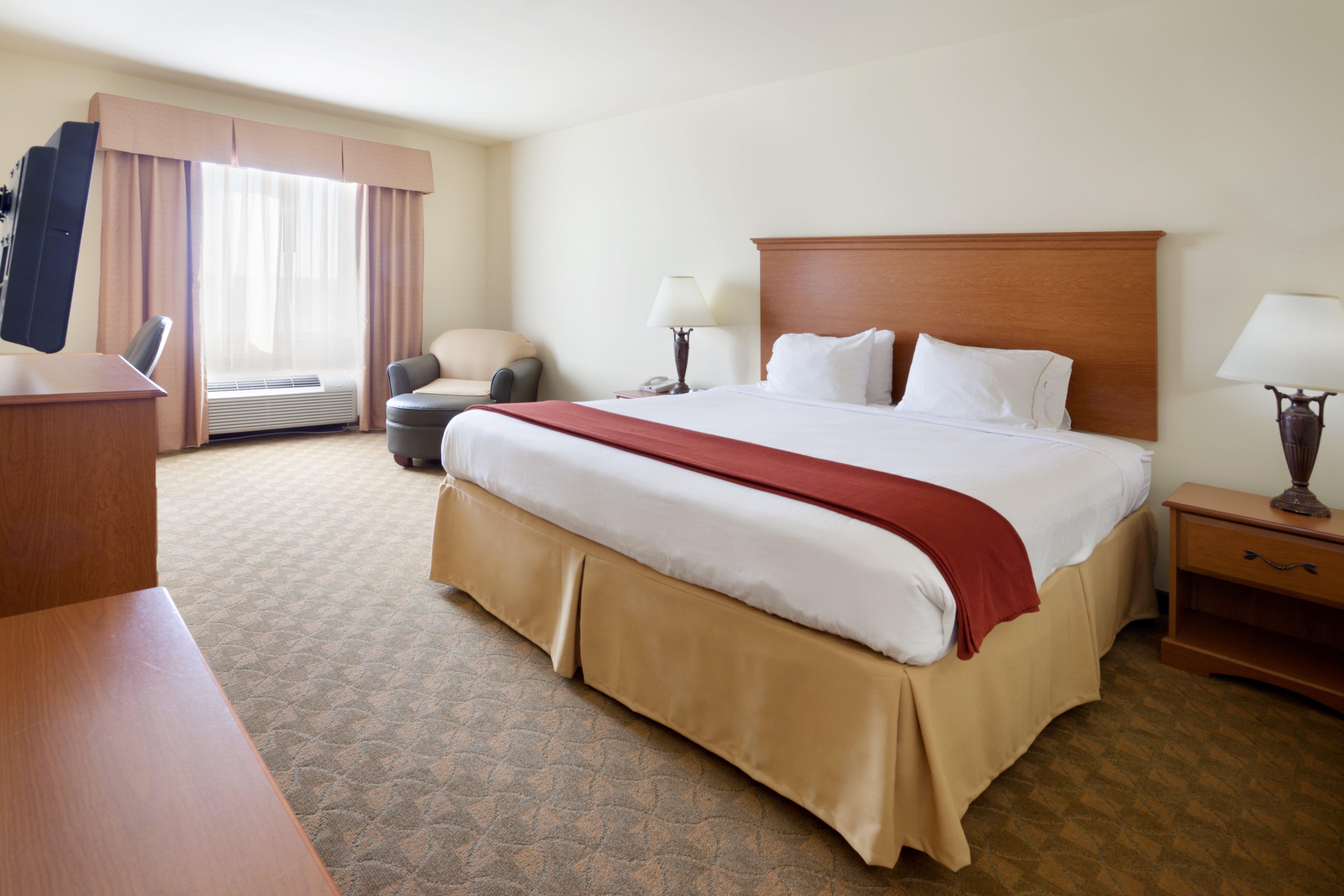 Holiday Inn Express Hotel & Suites Zapata By Ihg Bagian luar foto